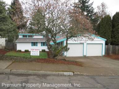 Main picture of 1565 Kathy Ct S