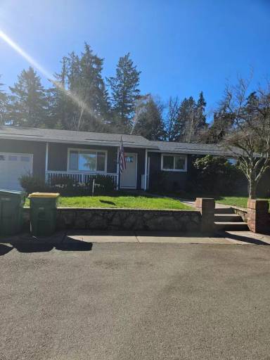 Main picture of 316 Salter St