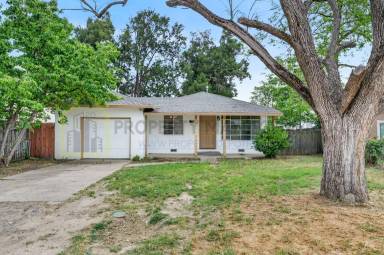 Main picture of 2730 Albatross Way