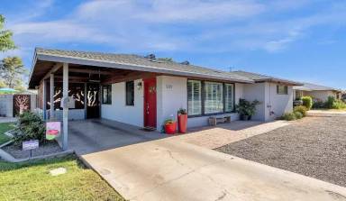 Main picture of 501 W Glenrosa Ave