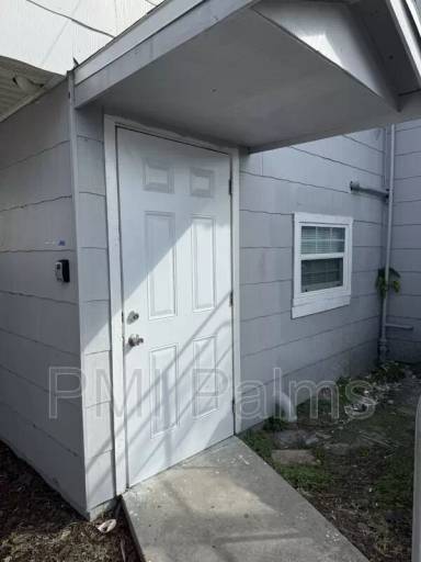 Main picture of 2412 51st Ave N