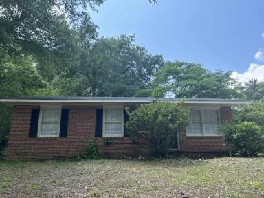 Main picture of 469 Bowen Blvd