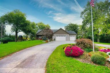 Main picture of 14610 144th Ave