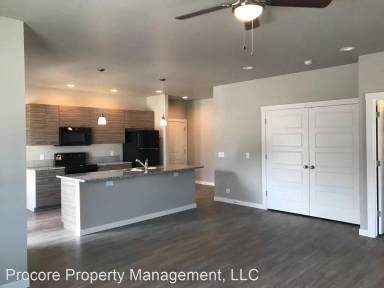 Main picture of Maddyn Village Town Home