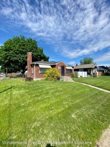 Main picture of 4503 N Howard St