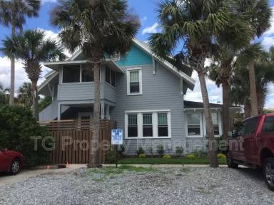 Main picture of 530 2nd St S