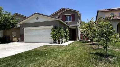 Main picture of 34138 Crenshaw St