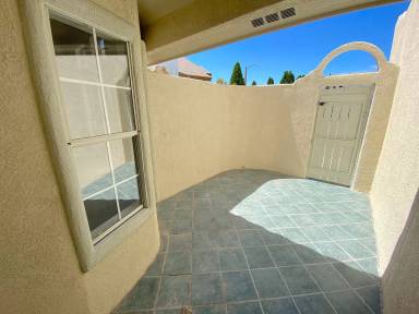 Main picture of 10936 Loma Alta Ln