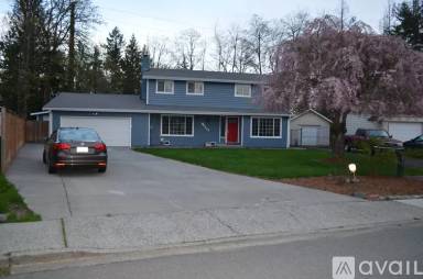 Main picture of 18402 131st Ave SE