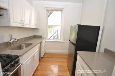Main picture of 110 Warren St