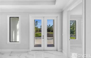 Main picture of 808 37th Ave NW