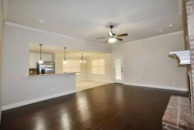 Main picture of 613 Ethan Dr