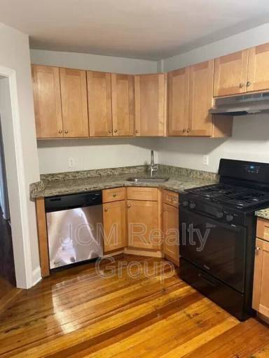 Main picture of 184 Walnut Ave