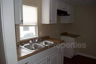 Main picture of 521 S Polaris St