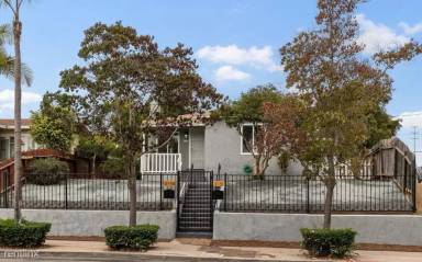 Main picture of 3176 Imperial Ave