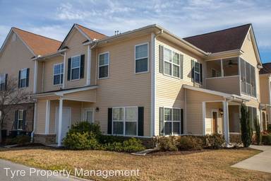 Main picture of 1940 103 Tara Ct