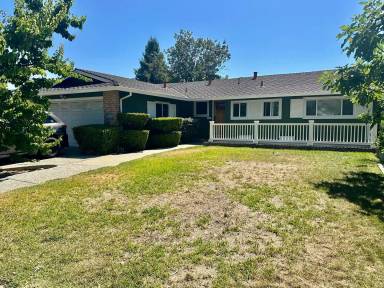 Main picture of 5552 Sunny Oaks Dr