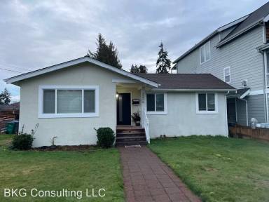 Main picture of 8526 S 118th St