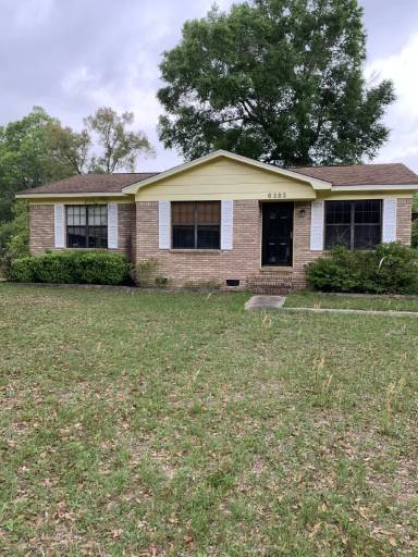 Main picture of 6252 Bayberry St