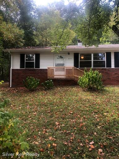 Main picture of 235 Five Points Rd