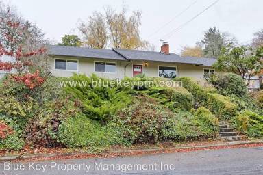 Main picture of 6005 SW Idaho St