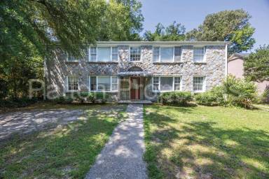 Main picture of 209 S Harden St