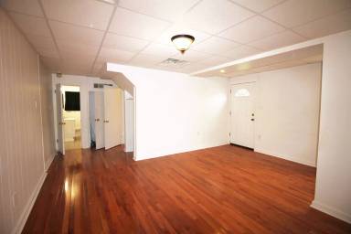 Main picture of 318 Saline Street - 2