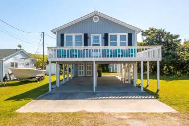 Main picture of 122 Pelican Dr
