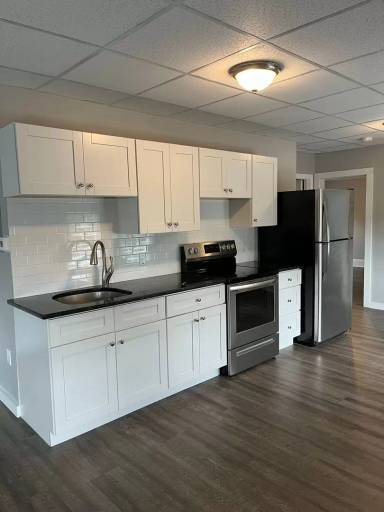 Main picture of 882 PO Box