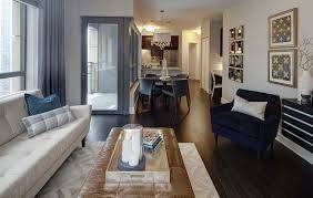 Main picture of 300 W Hubbard St