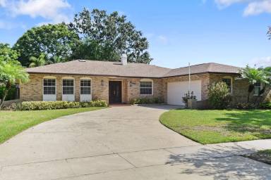 Main picture of 2919 De Brocy Way