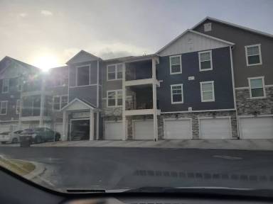 Main picture of 415 N 360 W