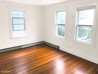 Main picture of 46 Division St