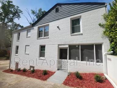 Main picture of 5 Burbank Dr SW