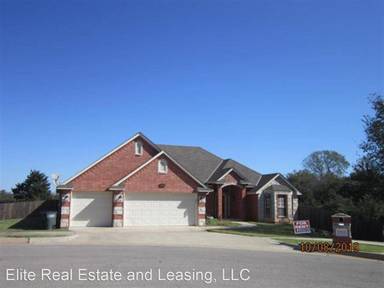 Main picture of 2500 Mission Rd