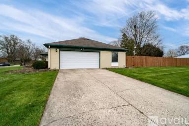 Main picture of 5211 Oakbrooke Dr