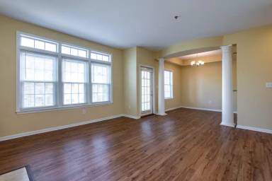 Main picture of Renaissance Parkway NE