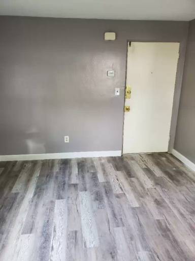 Main picture of 13 Orchard Ave