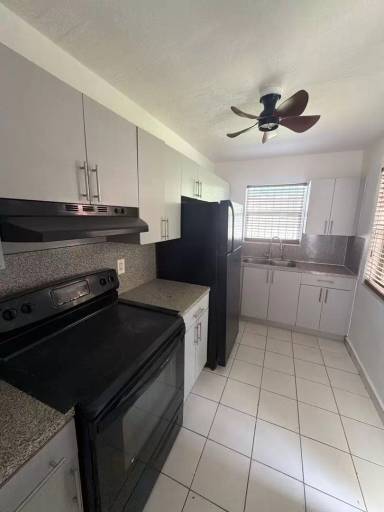 Main picture of 2990 NW 28th St
