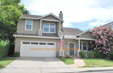 Main picture of 50 Elmwood Dr