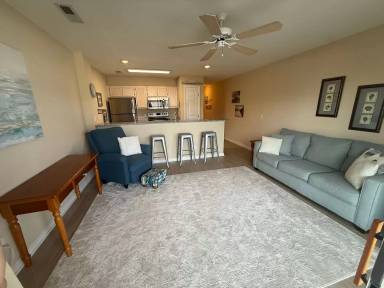 Main picture of 204 Landing Rd