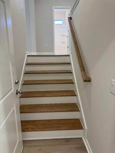 Main picture of 35 Lone Cypress Trl