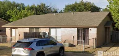 Main picture of 2501 Cypress Dr