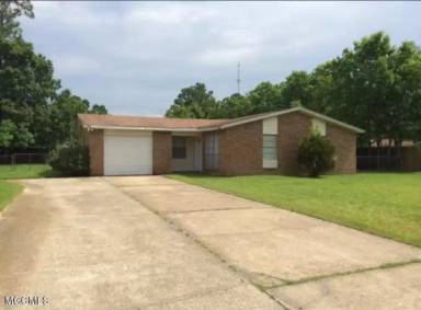 Main picture of 13012 Sweetbriar St