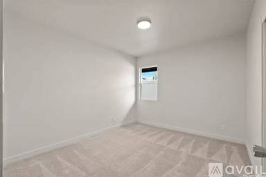 Main picture of 1212 Hooli Cir
