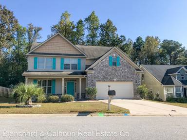 Main picture of 8021 Battle St