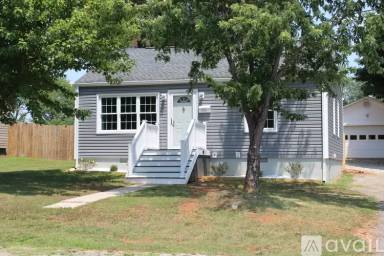 Main picture of 4911 Fralin Rd NW