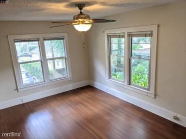 Main picture of 108 N Mills Ave