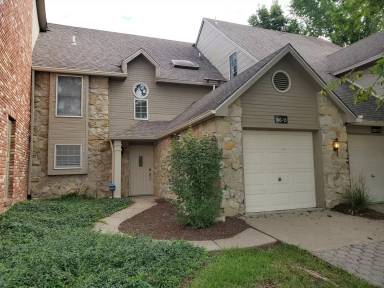 Main picture of 100 E Green Meadows Rd