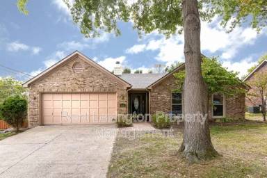 Main picture of 4661 Saron Drive Lexington, KY 40515